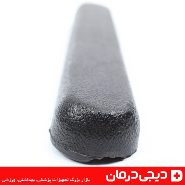 زیر-دستی-بلند-ویلچر-فومی-مشکی-بادوام-نصب-آسان-سوراخ-پیچ-شیار-تنظیم